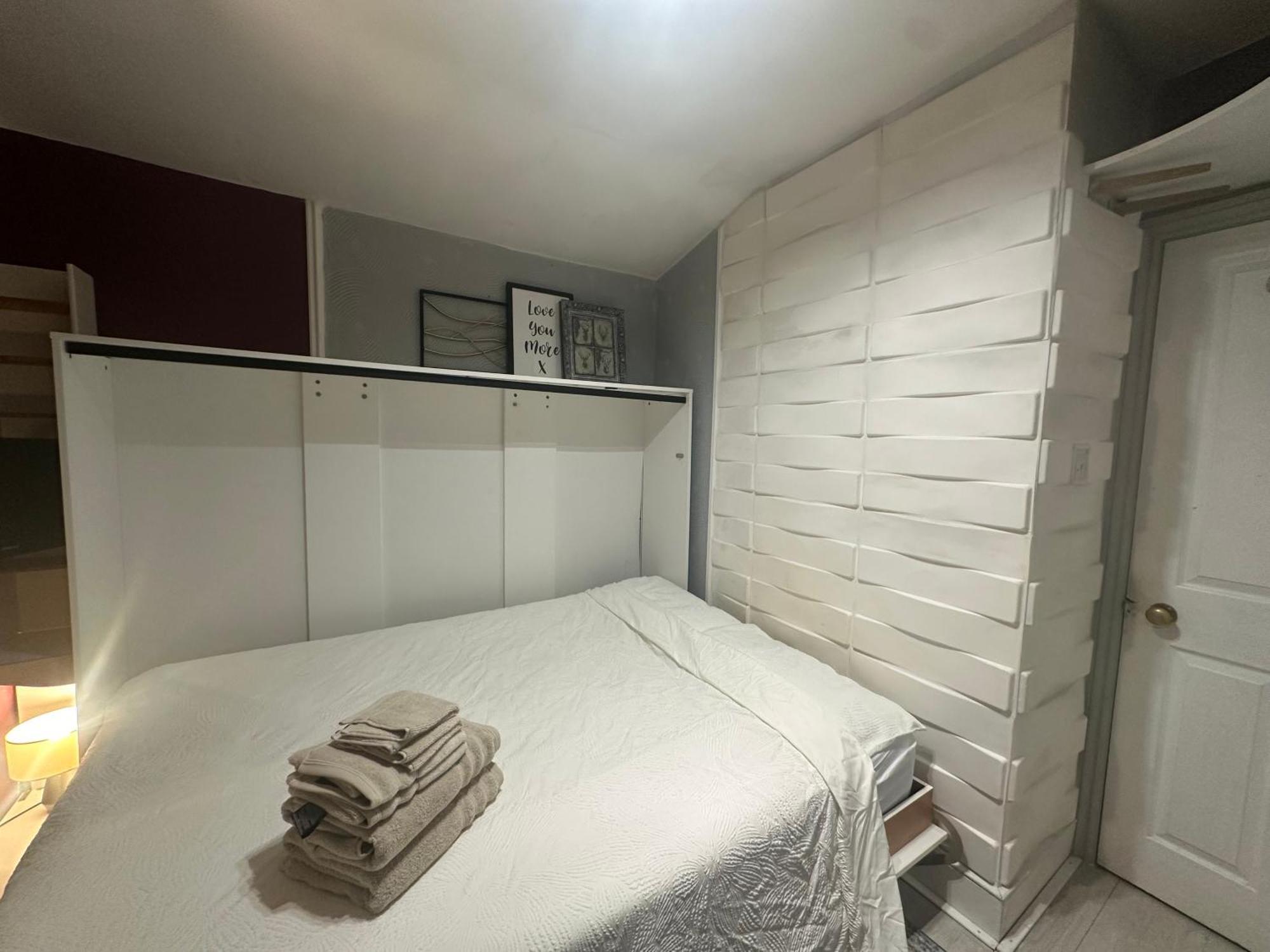 My Sky Secret Garden 1 Bedroom Лондон Экстерьер фото